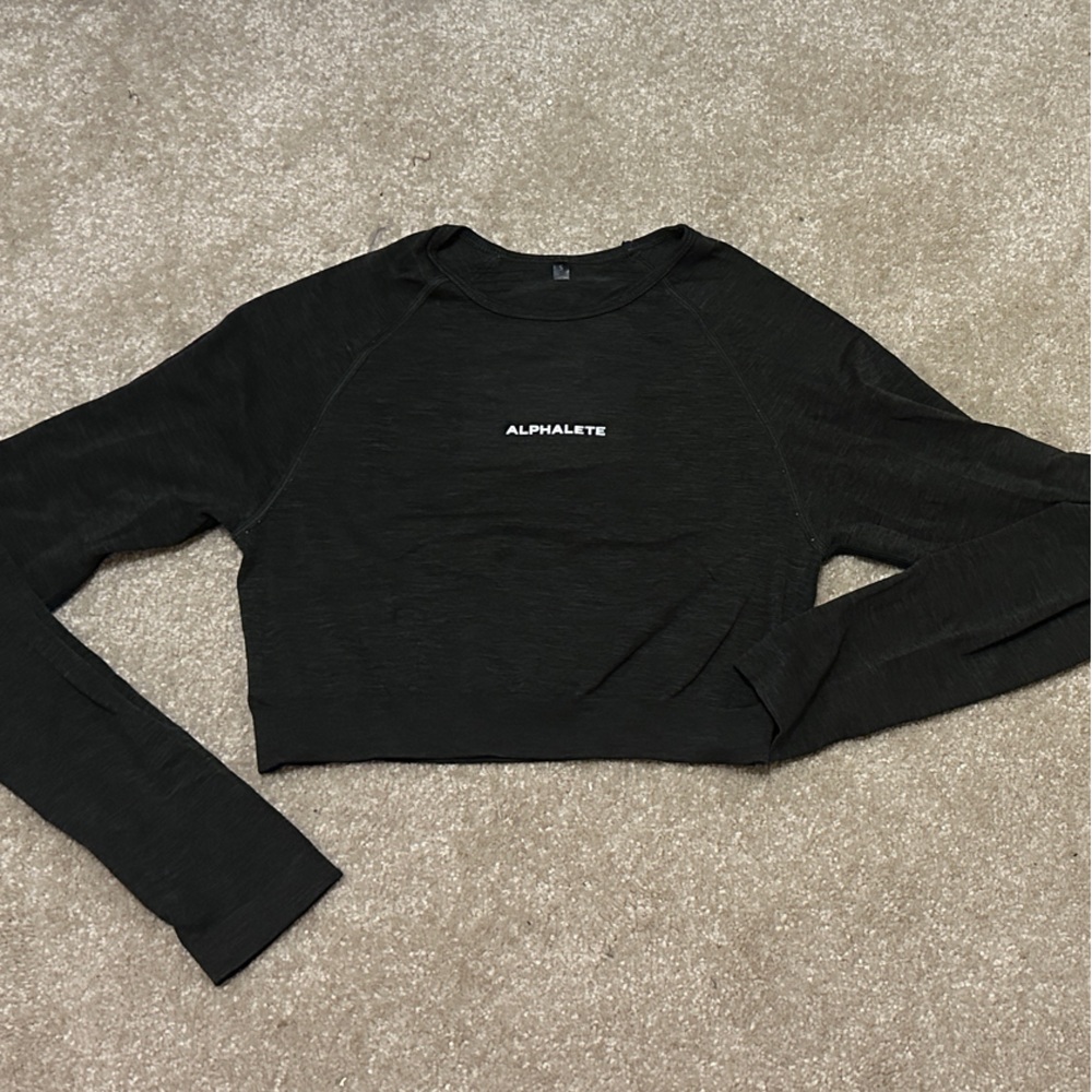 Alphalete Aspire Long Sleeve (DEEP GREEN COLOR) GOOD CONDITION